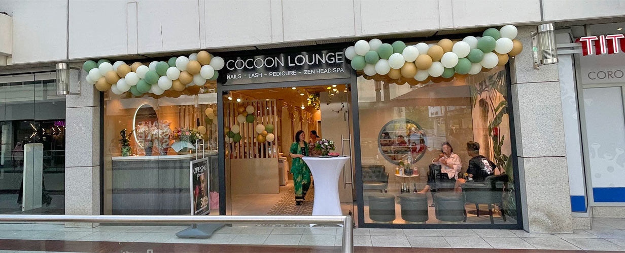 Eingang zur Cocoon Lounge im NWZ Frankfurt