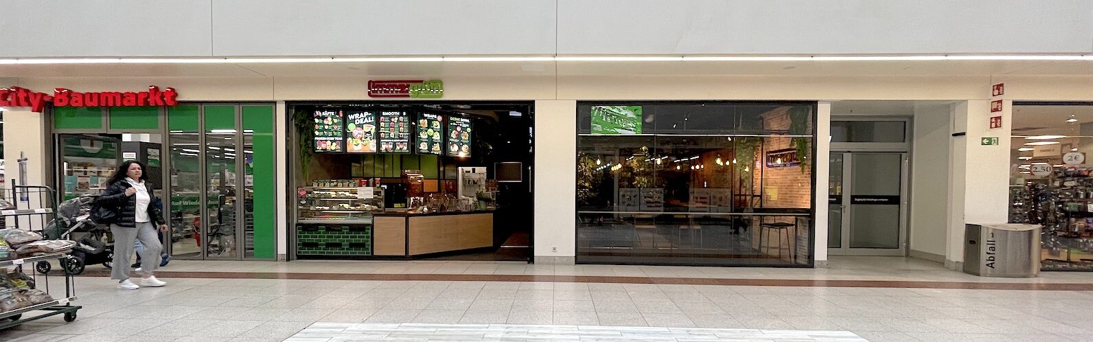 Eingang Immergrün im NWZ