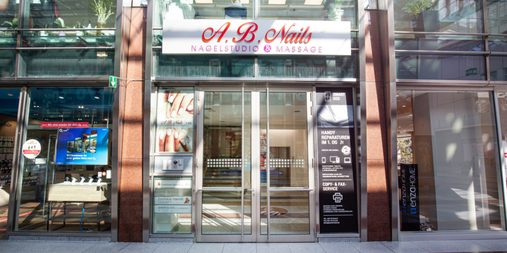 A.B. Nails Massage